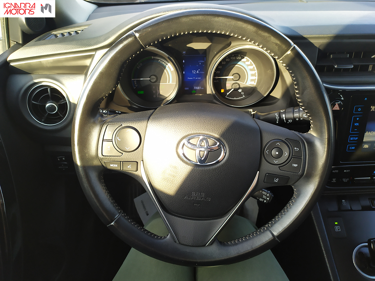 Toyota Auris Touring Sports 1.8 hybrid Active cvt