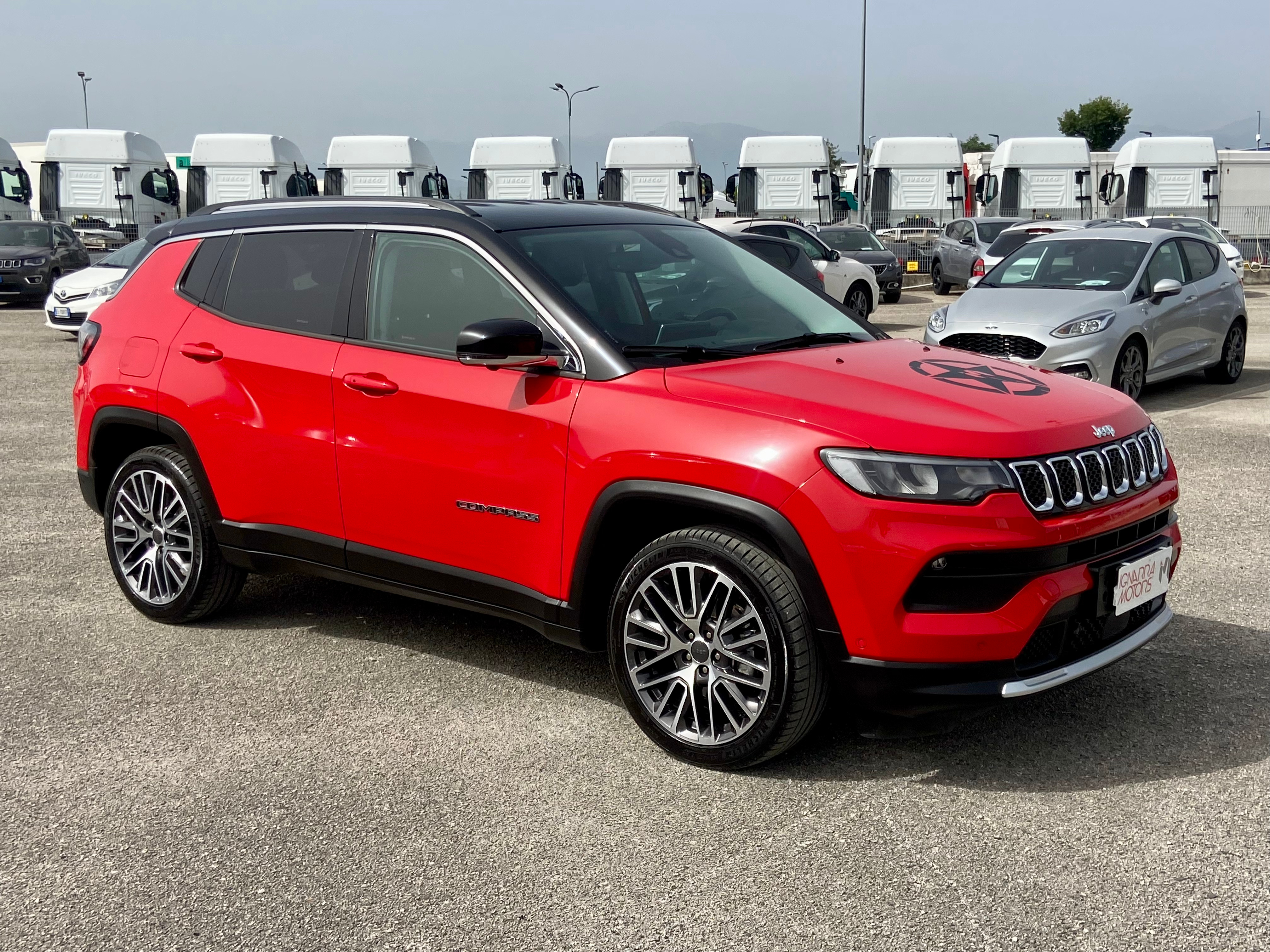 Jeep Compass | 1.3 TURBO T4 LIMITED 2WD 131CV 19” RED